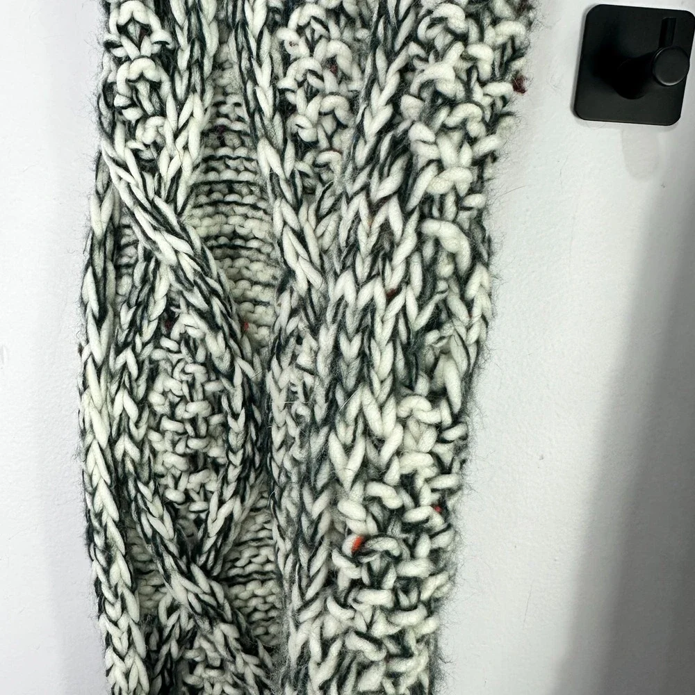 LOFT chunky knit